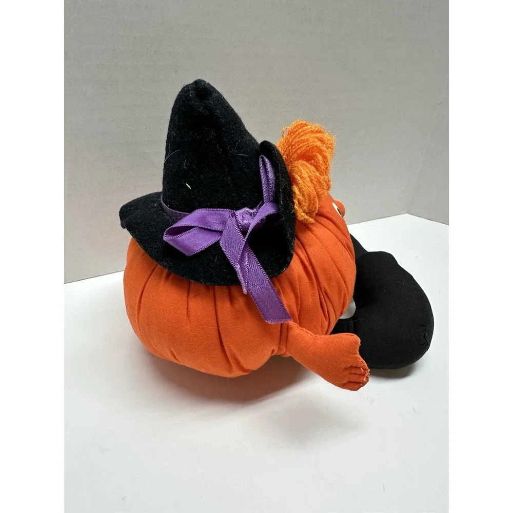 Vintage Hallmark Pumpkin Jack-O-Lantern Witch Halloween Bean Bag Plush Decor
